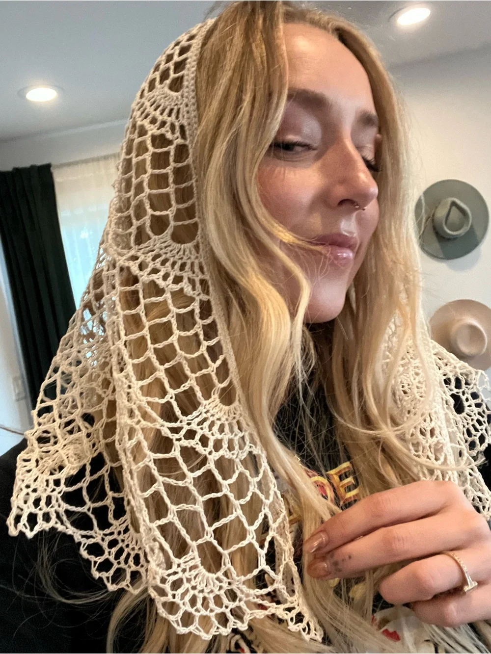 Handcrafted Ivory Crochet Hair Mantilla Veil | NWOT | Women’s Accessories